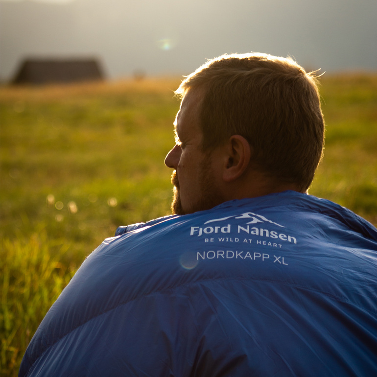 Śpiwór puchowy NORDKAPP 200 MID LEFT 4°C / 570g